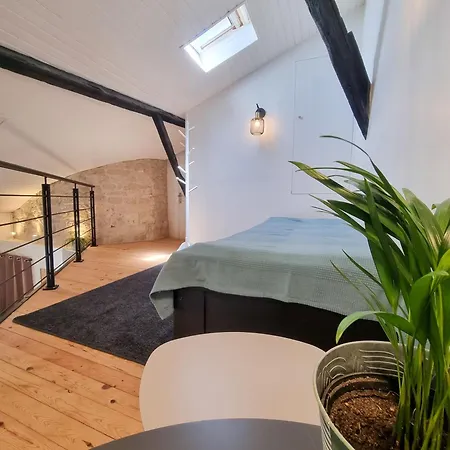 Duplex Le Chai De L'abreuvoir 아파트