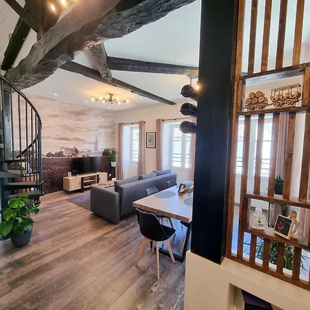 Appartement Duplex Le Chai De L'abreuvoir Saintes